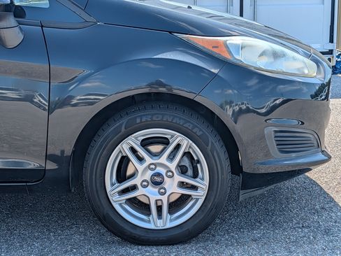 Used 2017 Ford Fiesta SE FWD image 12