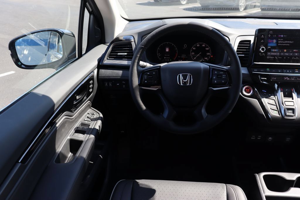 Certified 2026 Honda Odyssey Elite image 21