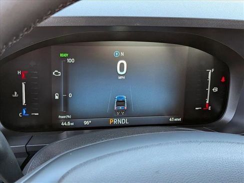 New 2025 Ford Maverick XLT w/ XLT Luxury Package image 10