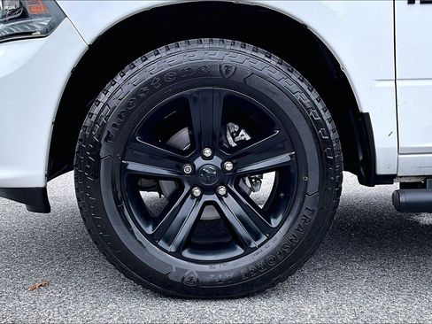 Used 2018 RAM 1500 Sport w/ Convenience Group AWD/4WD image 8