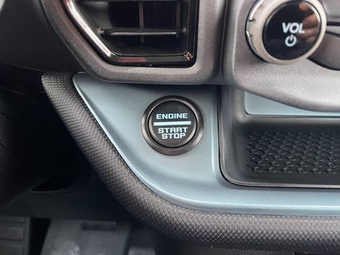 Used 2024 Ford Bronco Sport Badlands image 18