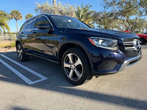 Used 2016 Mercedes-Benz GLC 300 GLC 300 Sport Utility 4D image 5