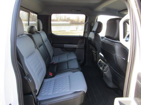 Certified 2022 Ford F150 XLT w/ Equipment Group 302A High image 20