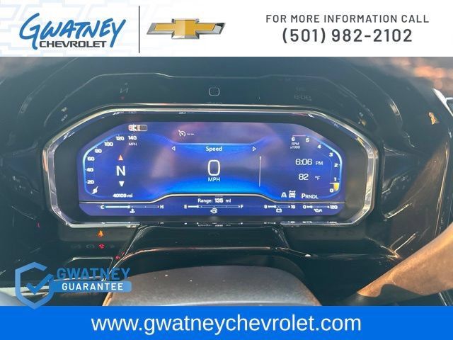 Used 2024 Chevrolet Silverado 1500 RST w/ Z71 Off-Road Package AWD/4WD image 17