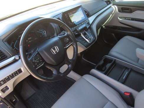 Certified 2018 Honda Odyssey EX-L image 20