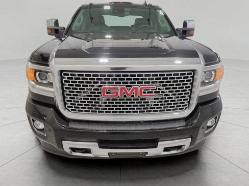 Used 2017 GMC Sierra 2500 Denali image 14