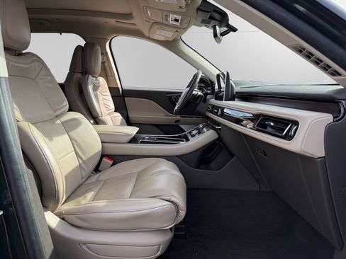 Used 2022 Lincoln Aviator Reserve w/ Equipment Group 201A image 15