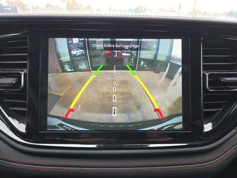 Used 2025 Dodge Durango R/T image 15