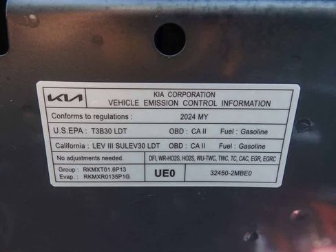 Certified 2024 Kia Sportage LX image 28