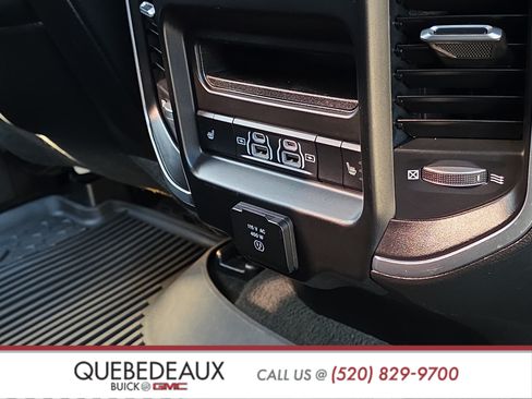 Used 2024 RAM 1500 Laramie AWD/4WD image 26