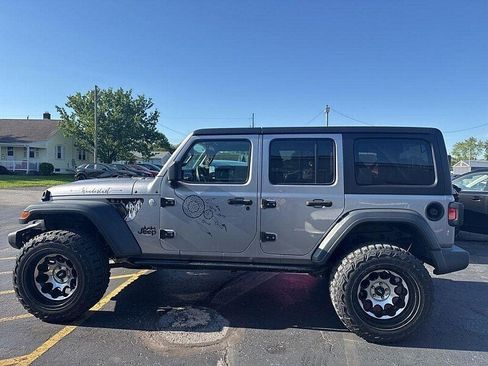 Used 2018 Jeep Wrangler Unlimited Sport S AWD/4WD image 16