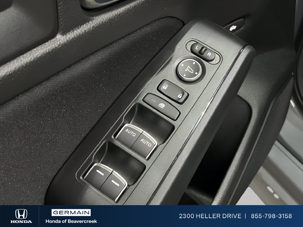 Used 2025 Honda Civic Sport image 13