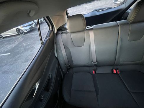 Used 2025 Buick Encore GX Preferred image 33