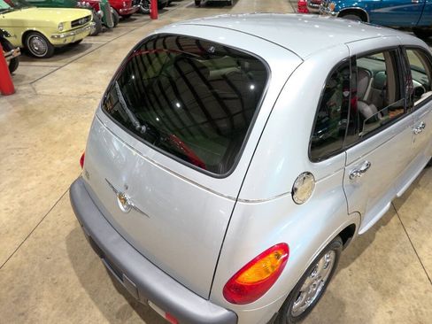 Used 2001 Chrysler PT Cruiser FWD image 20