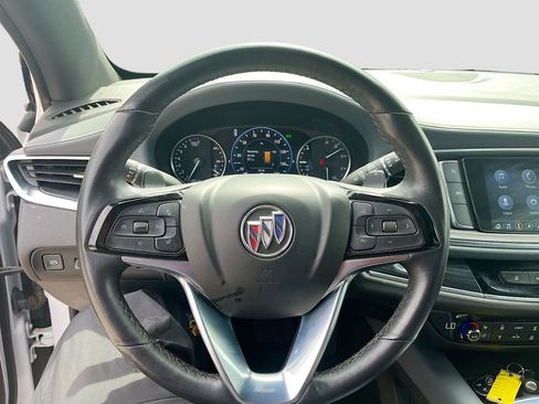 Used 2024 Buick Enclave Premium AWD/4WD image 11