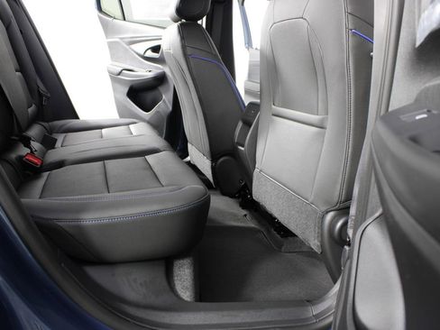New 2026 Buick Envista Sport Touring w/ Convenience I Package FWD image 19