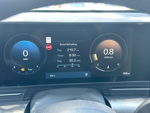 New 2026 Hyundai Kona Limited FWD image 16