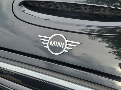 Used 2024 MINI Cooper SE FWD image 6