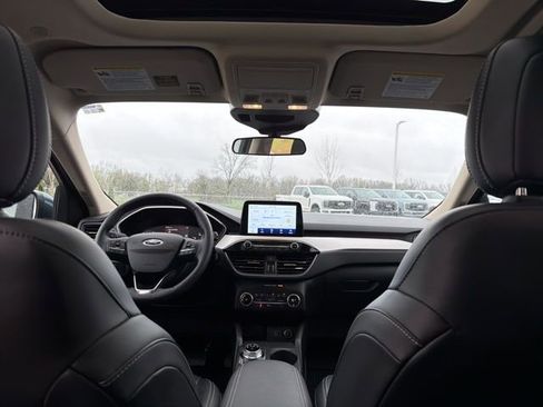 Used 2020 Ford Escape SEL image 18