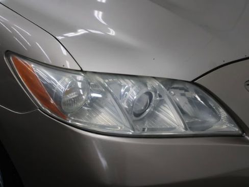 Used 2007 Toyota Camry XLE image 23