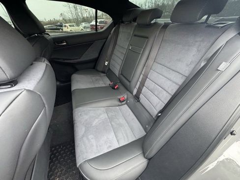 Used 2022 Lexus IS 500 image 15