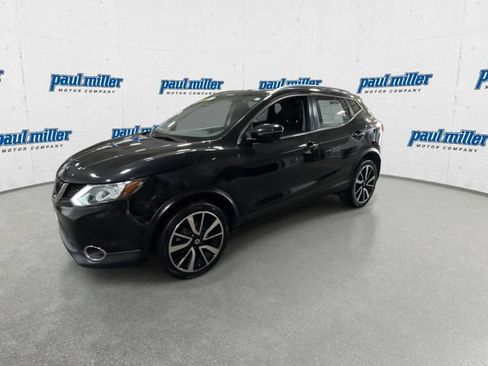 Used 2018 Nissan Rogue Sport SL w/ SL Premium Package AWD/4WD image 5