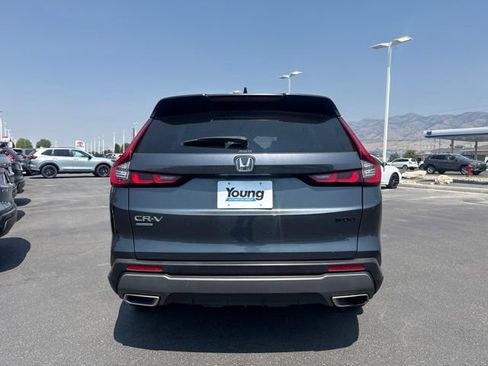 Used 2025 Honda CR-V Sport image 5