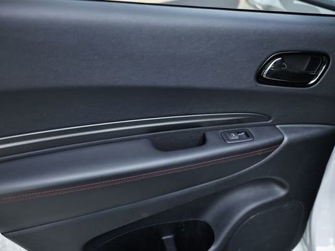 Used 2024 Dodge Durango GT RWD image 22