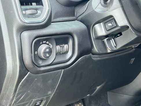 Used 2023 RAM 2500 Laramie AWD/4WD image 28
