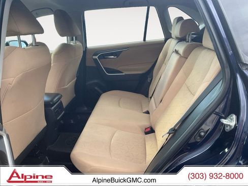 Used 2022 Toyota RAV4 XLE image 13