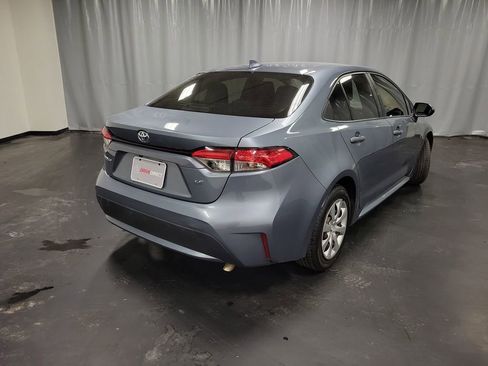 Used 2020 Toyota Corolla LE image 8