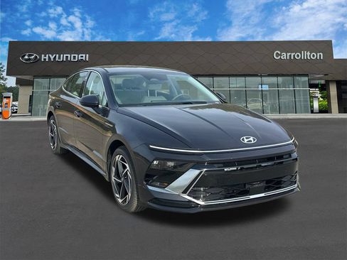 New 2026 Hyundai Sonata SEL FWD image 4
