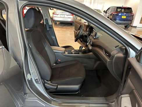 Used 2025 Nissan Sentra S FWD image 35