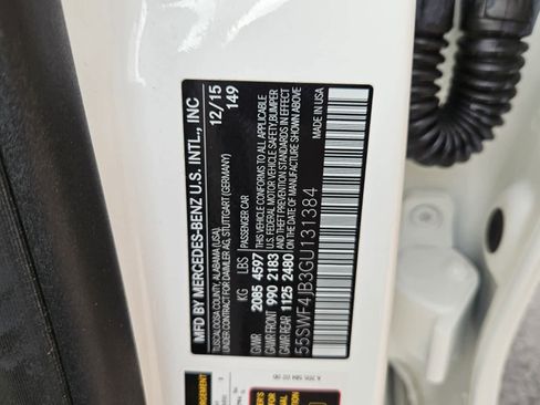 Used 2016 Mercedes-Benz C 300 Sedan image 7