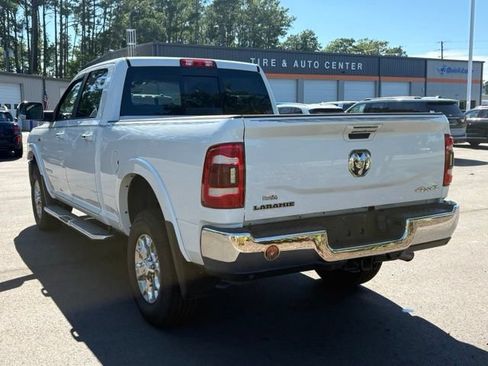 Used 2022 RAM 2500 Laramie AWD/4WD image 3