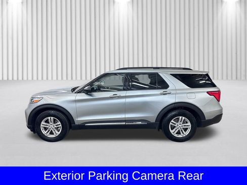 Certified 2022 Ford Explorer XLT w/ Equipment Group 202A image 11