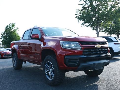 Used 2021 Chevrolet Colorado W/T w/ Custom Special Edition RWD image 3