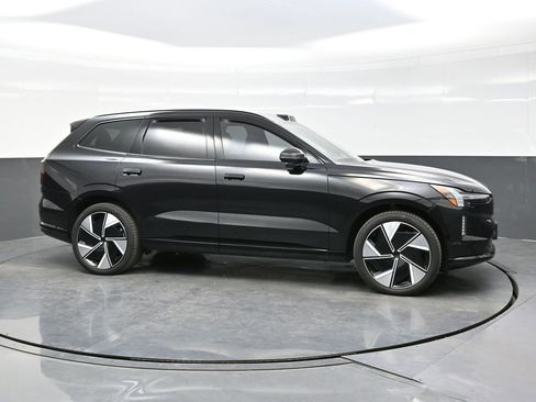 New 2025 Volvo EX90 Ultra AWD/4WD image 8
