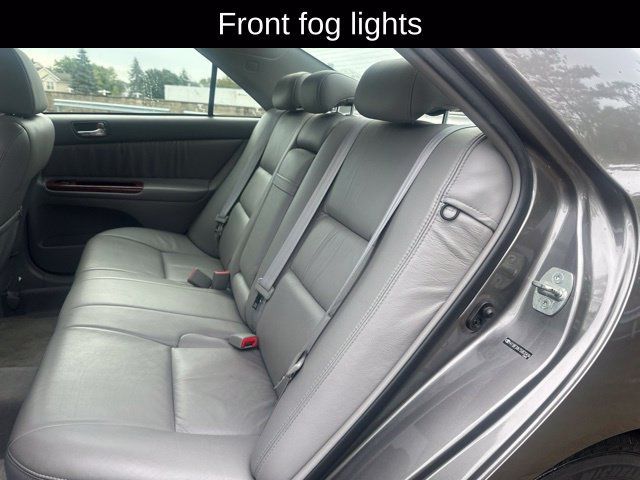 Used 2005 Toyota Camry LE FWD image 8