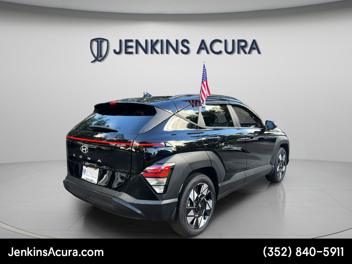 Used 2025 Hyundai Kona SEL FWD image 3