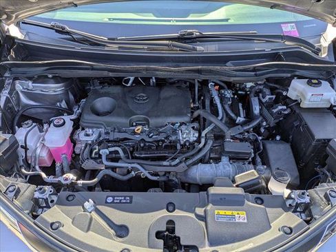 Used 2024 Toyota Sienna XLE image 24