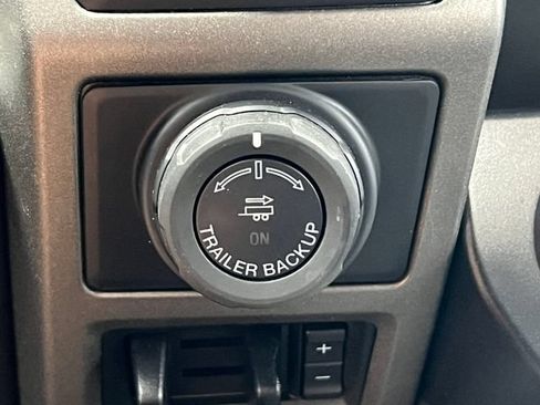 Used 2019 Ford F150 Raptor w/ Equipment Group 802A Luxury AWD/4WD image 36