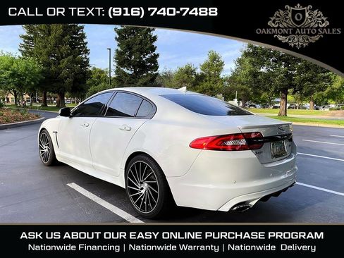 Used 2015 Jaguar XF Sport RWD image 5