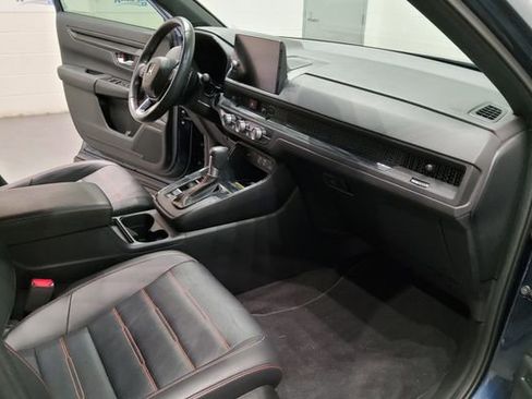 Used 2025 Honda CR-V Sport-L image 14