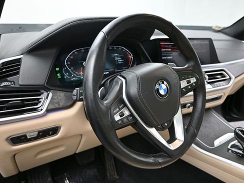 Used 2022 BMW X5 xDrive40i w/ Climate Comfort Package image 13