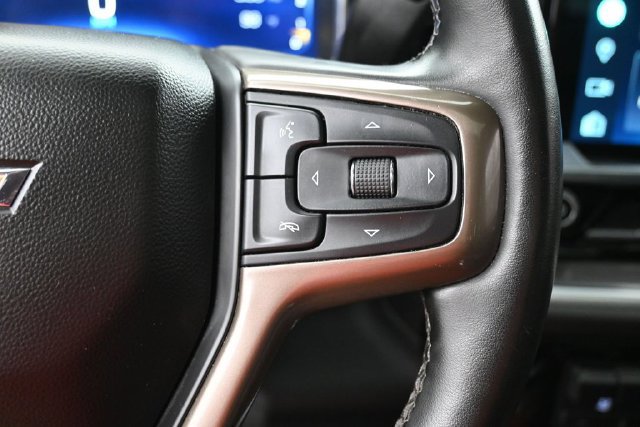 Used 2024 Chevrolet Silverado 3500 High Country w/ High Country Premium Package AWD/4WD image 31