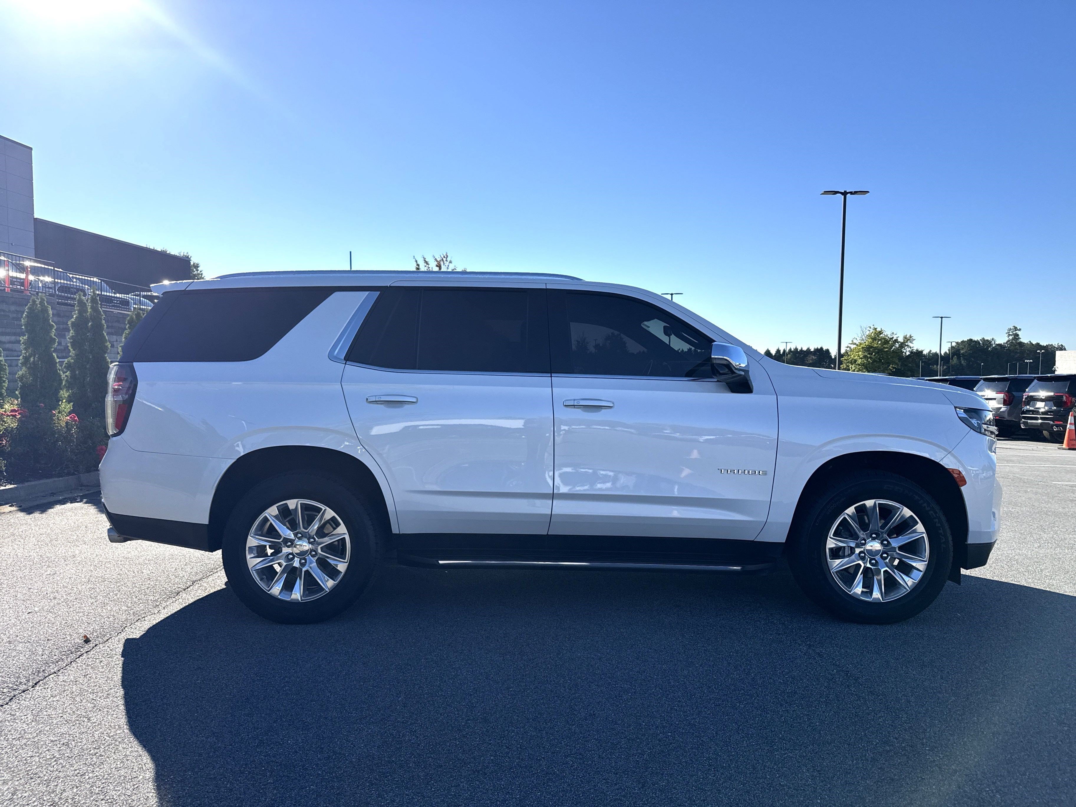 Used 2024 Chevrolet Tahoe Premier w/ Premium Package RWD image 11