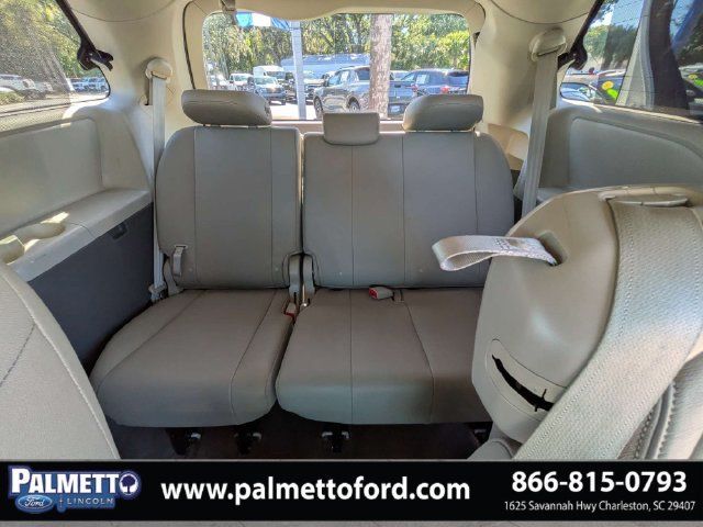 Used 2016 Toyota Sienna XLE FWD image 15