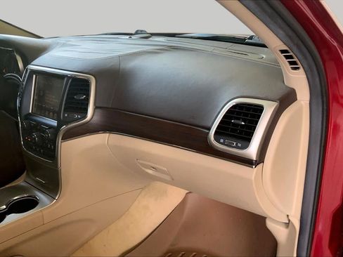 Used 2014 Jeep Grand Cherokee Overland RWD image 18