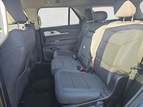 New 2026 Ford Explorer Active image 9